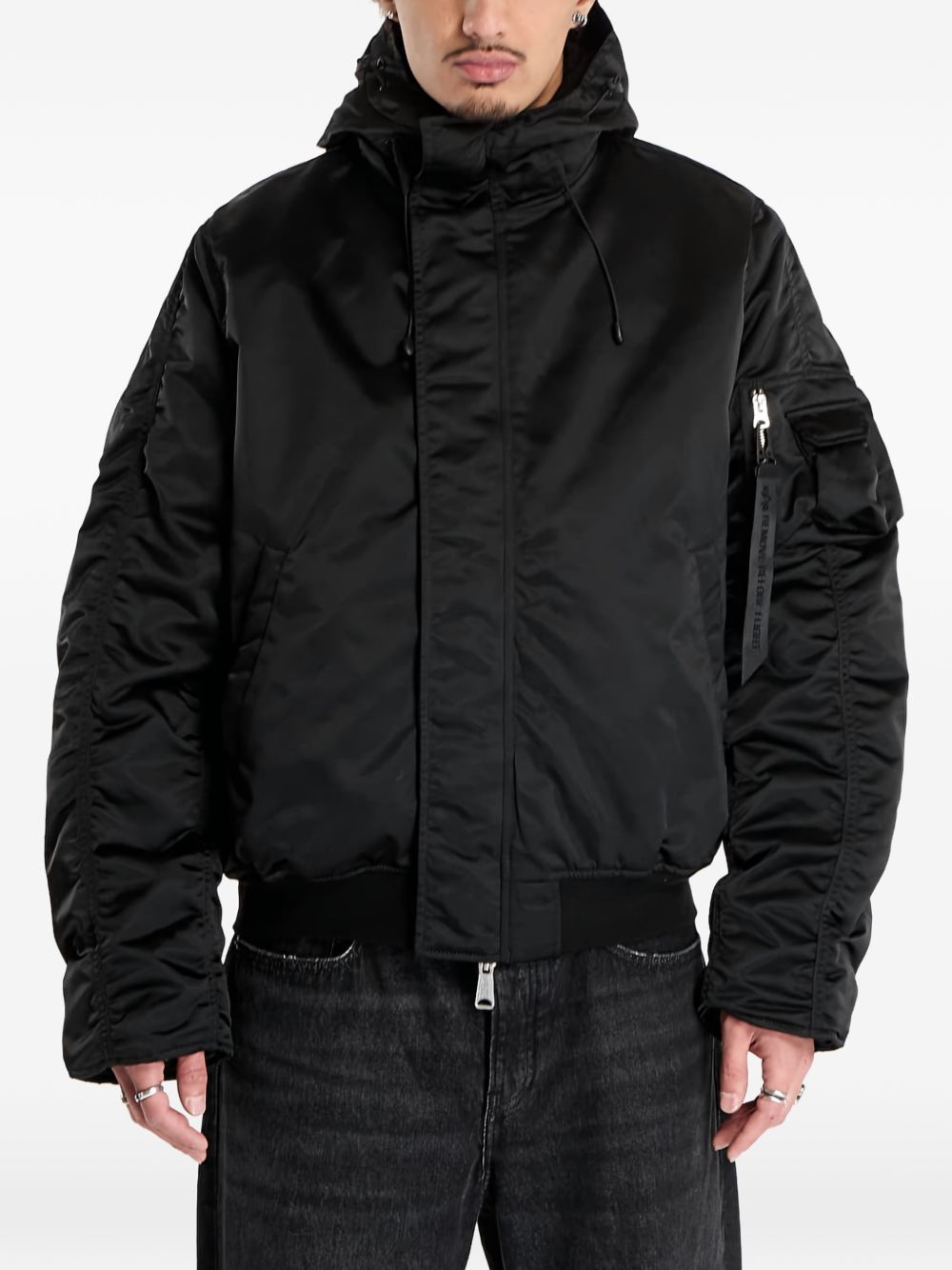 N-2B Base UV 758101 03 BLACK ALPHA INDUSTRIES