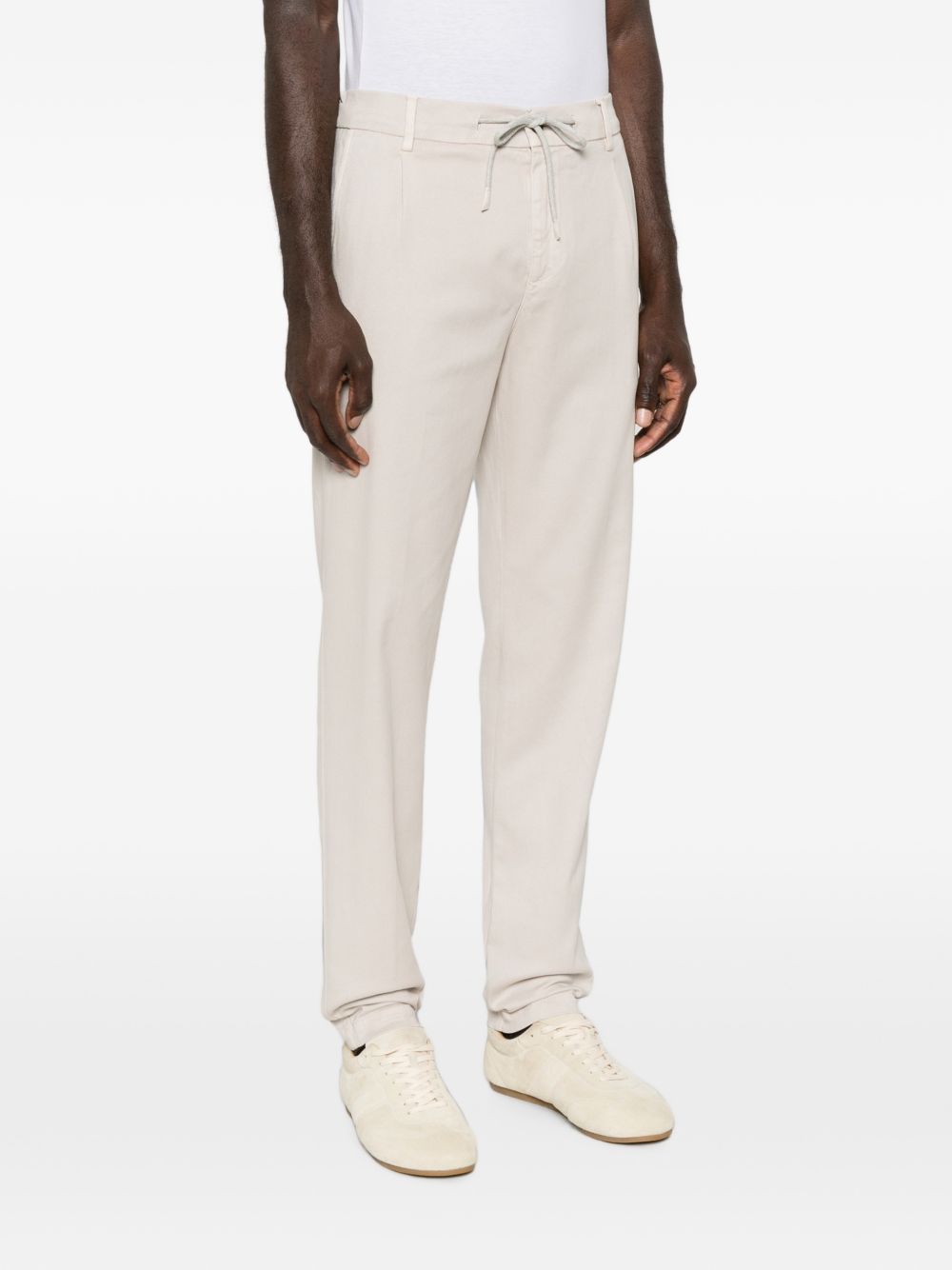 Pantaloni Jogger Elastico N75PANG03TET0N002 02 SABBIA ELEVENTY