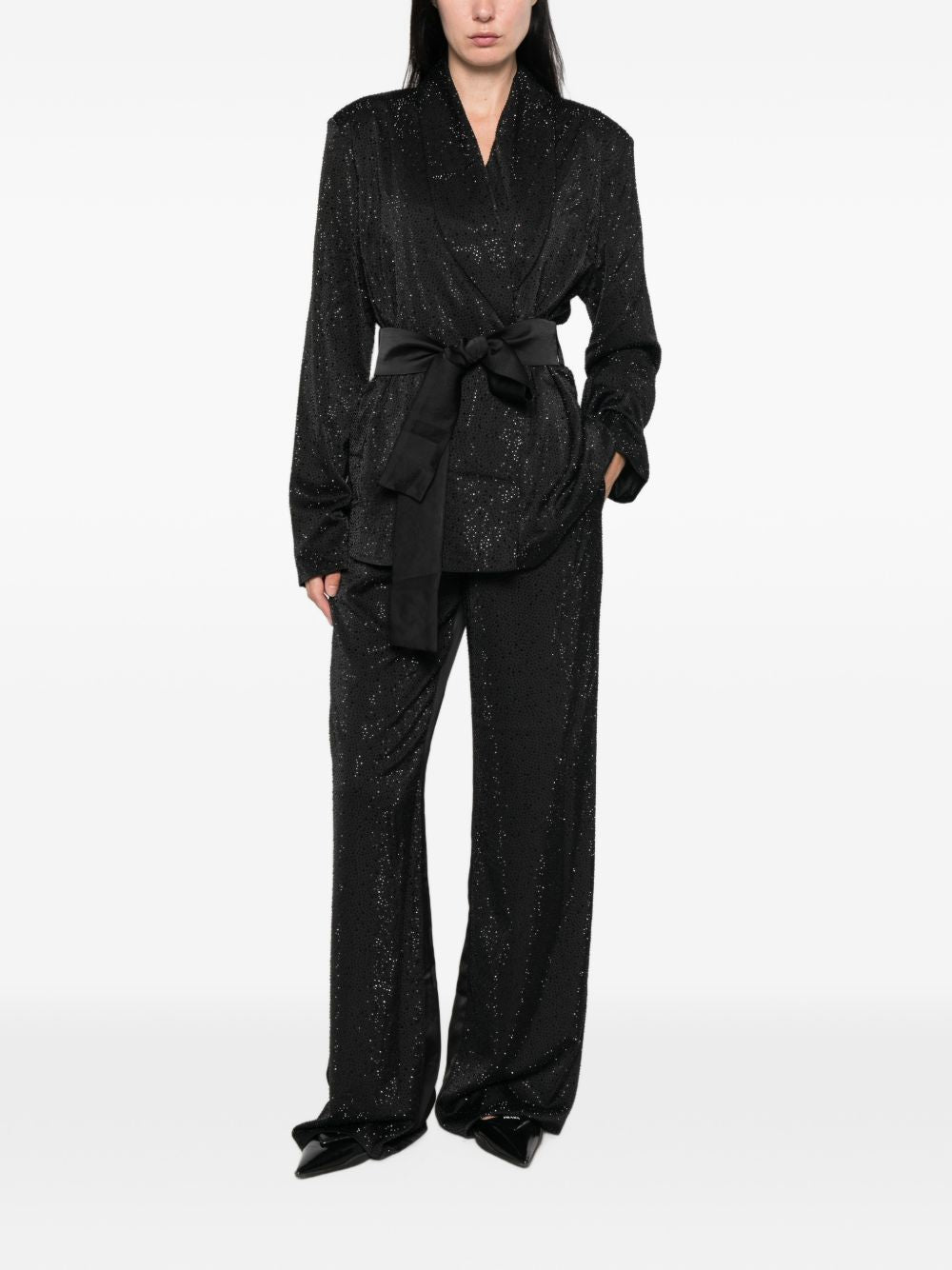 A0186NER62A BLACK TWENTY FOURHAITCH
