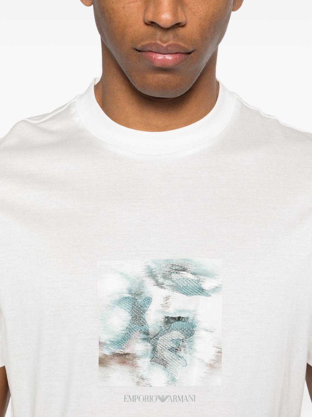 EM005272AF10017 U0003 EMPORIO ARMANI