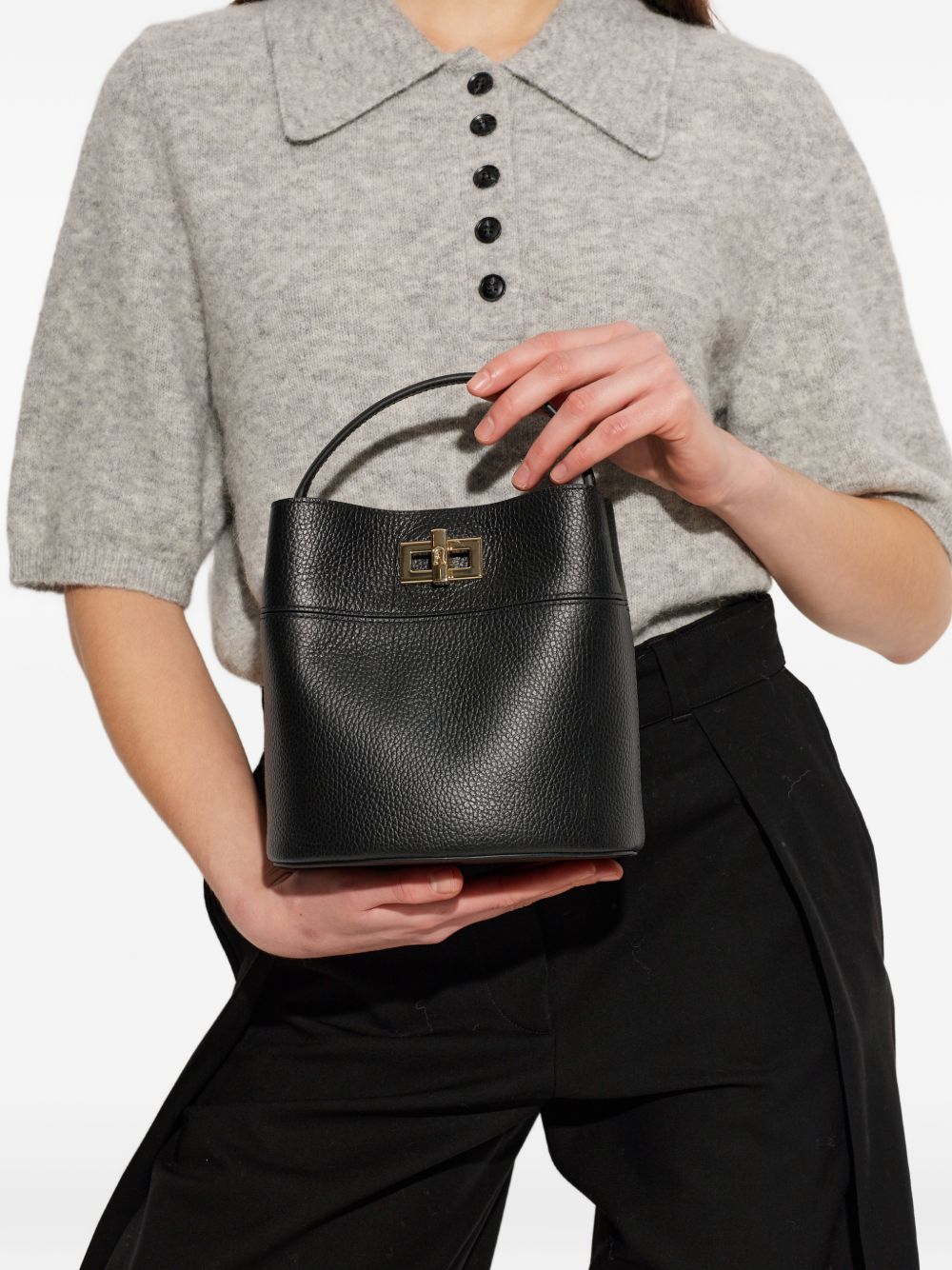 Amelia Borsa A Secchiello WE00879HSF000 O6000 NERO FURLA