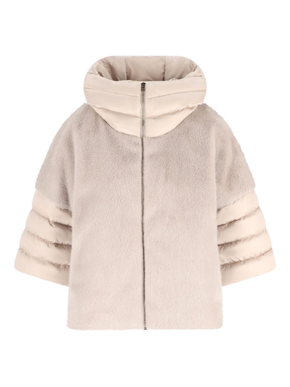 PI002132D12170Z 1985 CHANTILLY HERNO