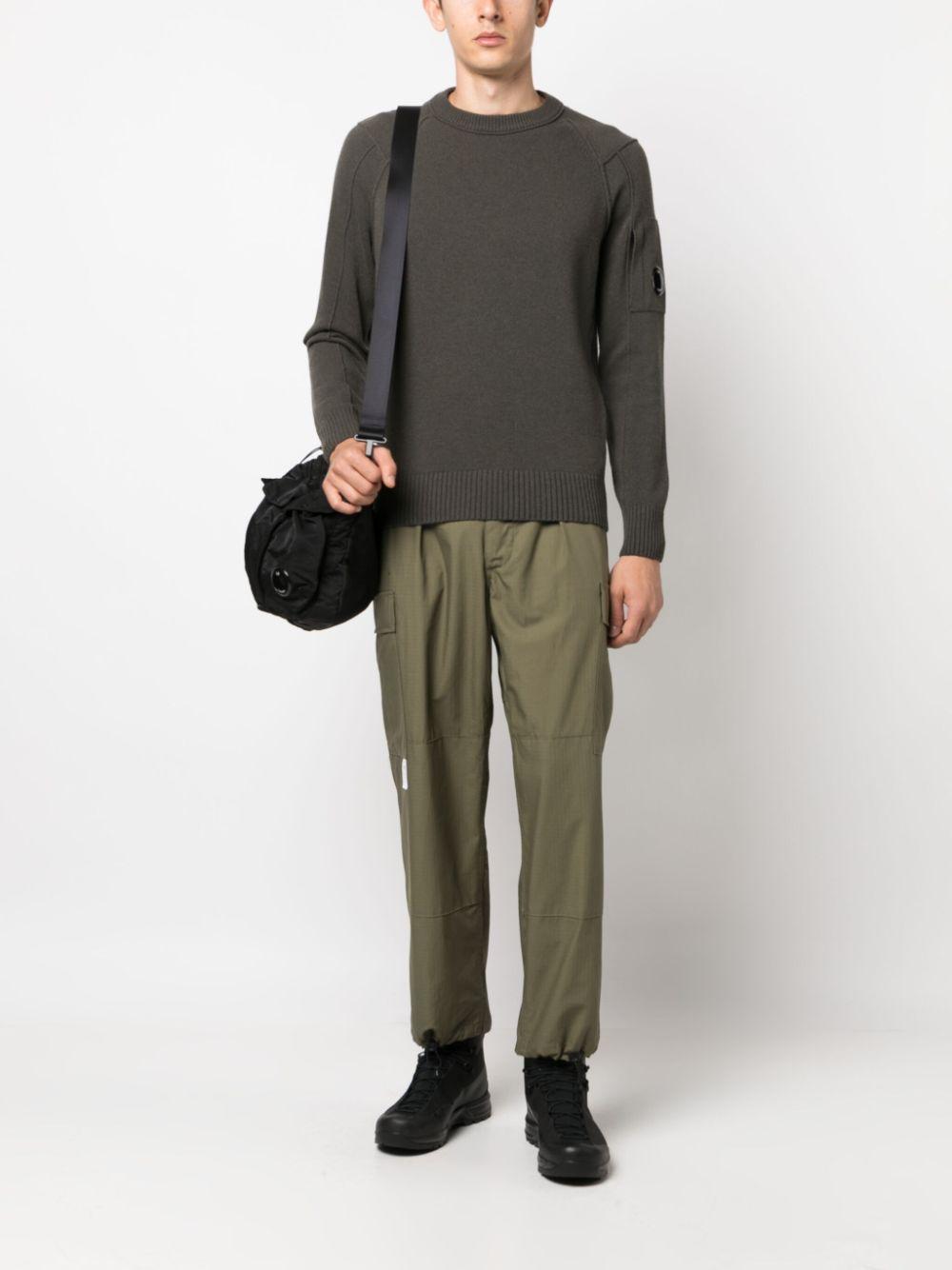 15CMKN087A005504A 670 OLIVE NIGHT CP COMPANY