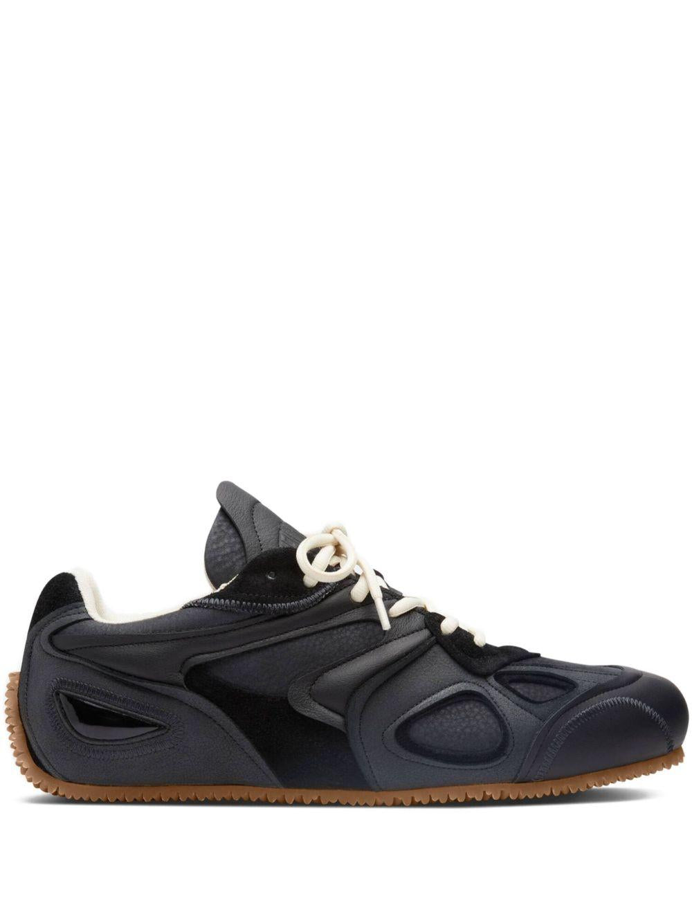 Slow Runner Sneaker F3533001 BLACK GUM AXEL ARIGATO