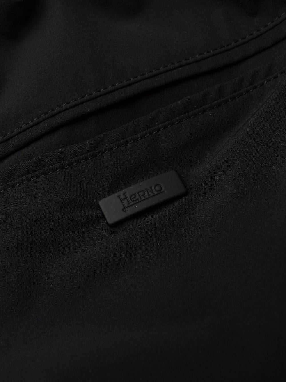 PT00001UL12691 9300 NERO HERNO