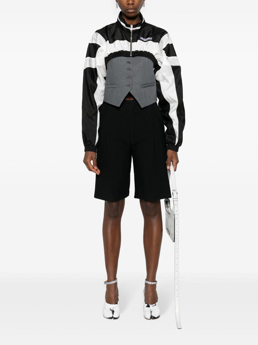 VAQ07J012 BLACK VAQUERA