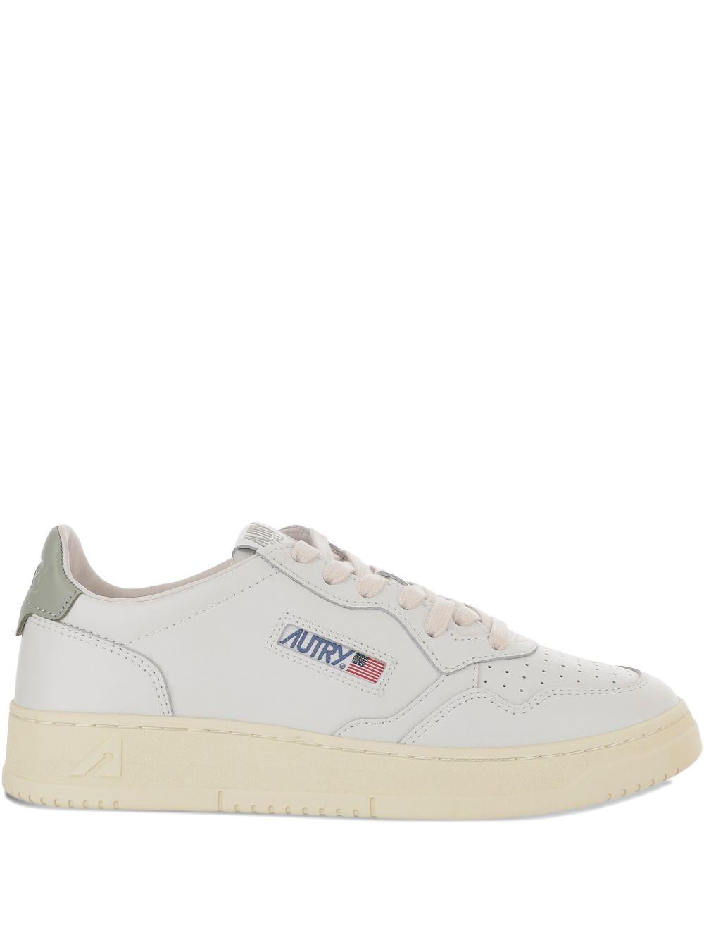 Sneaker Medalist Low in pelle AULMLL11 WHITE SEA GRASS AUTRY