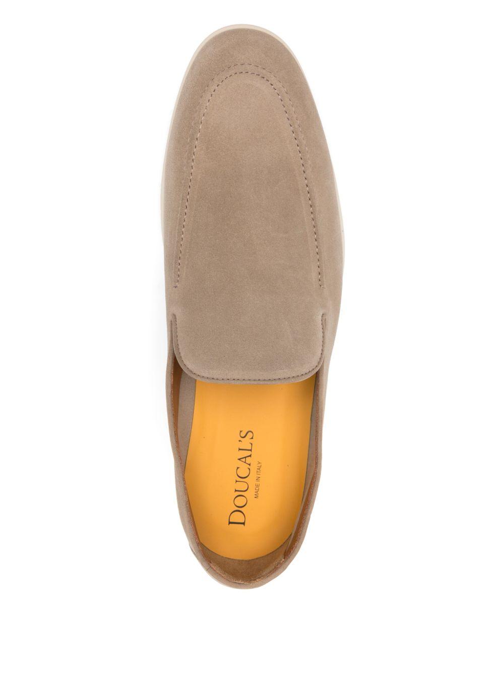 Mocassino in suede perla DU3413NWMAUY009GC15 VISONE SABBIA DOUCAL`S