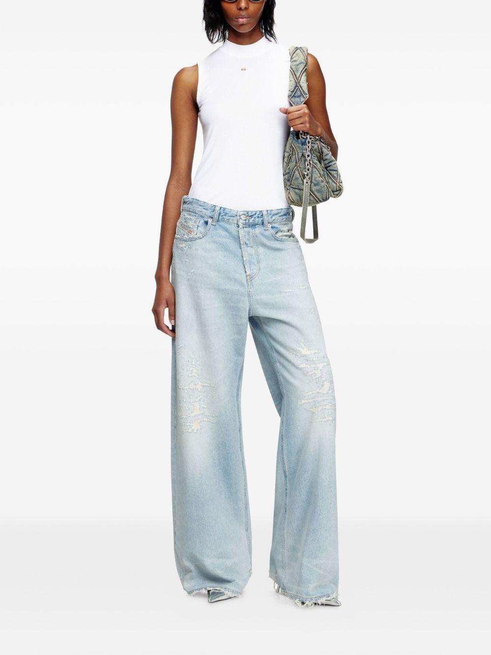 A0692509M53 01 LIGHT BLUE DIESEL