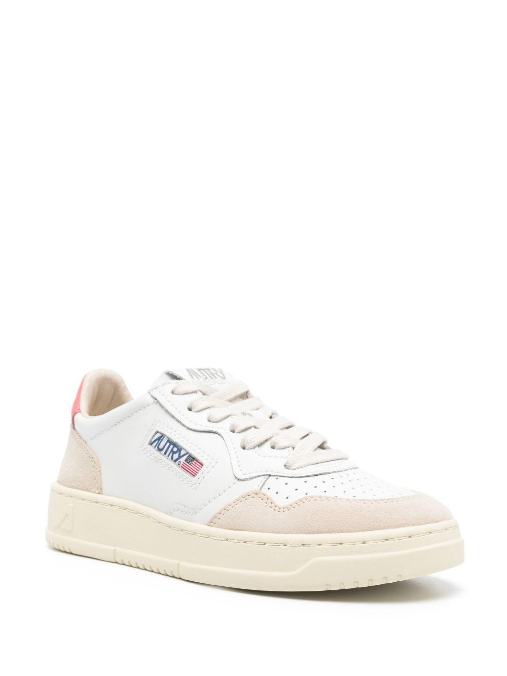 Medalist Low sneakers in pelle e suede bianca e tearose AULWLS78 WHITE TEAROSE AUTRY