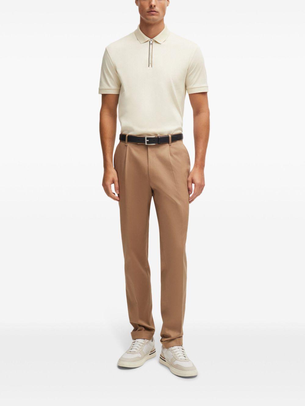 50521118 131 OPEN WHITE BOSS