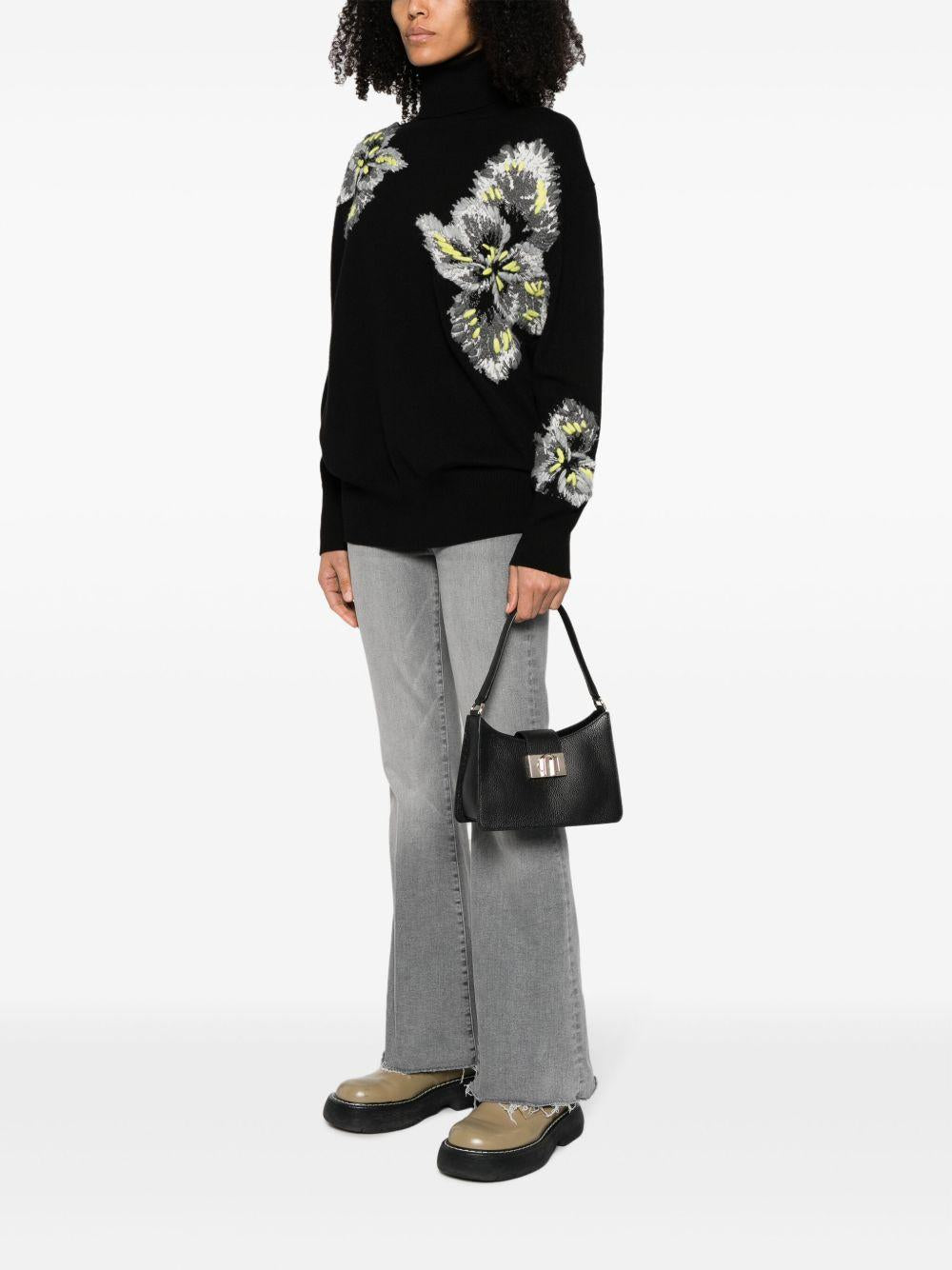 WB01114HSF000 O6000 NERO FURLA