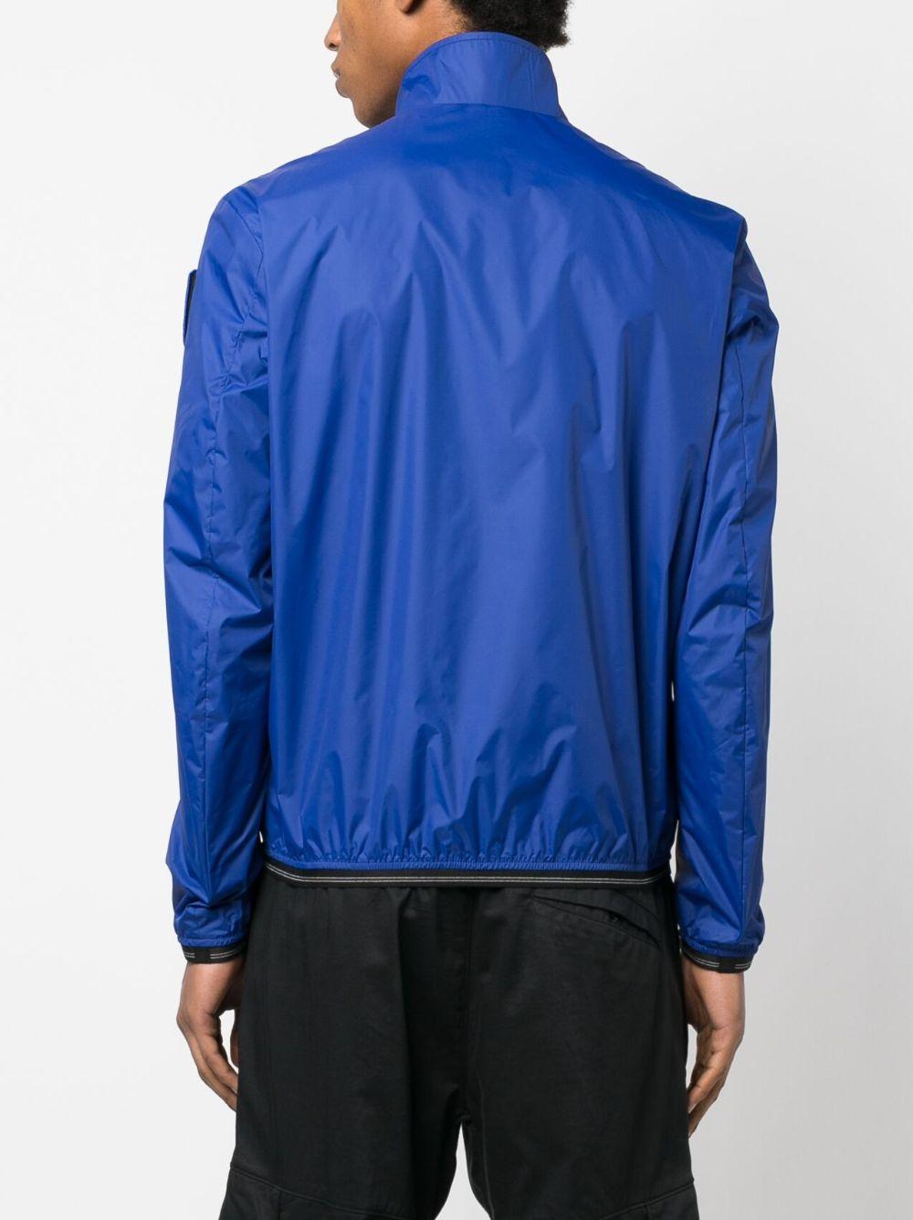 23SBLUC01135006530 772 BLAUER