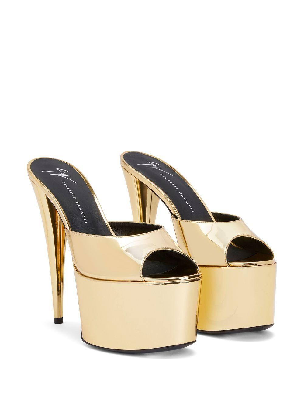 E300023 001 GOLD GIUSEPPE ZANOTTI