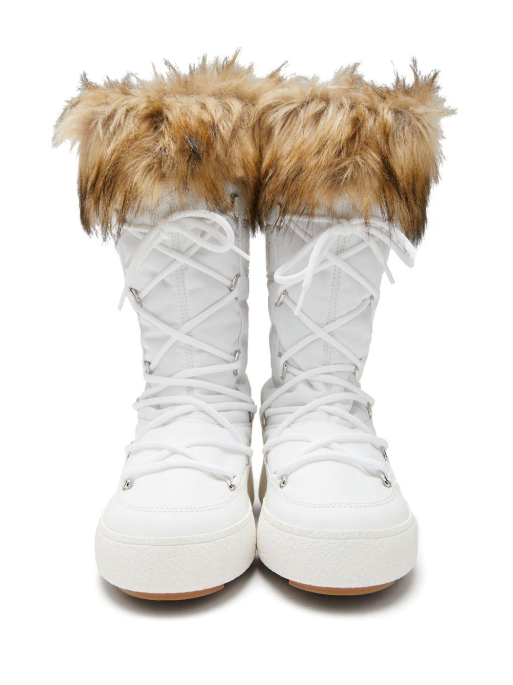 80D2450190 A001 WHITE MOON BOOT