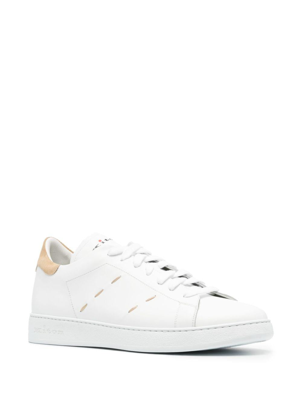 USSA068N0103205009 WHITE KITON