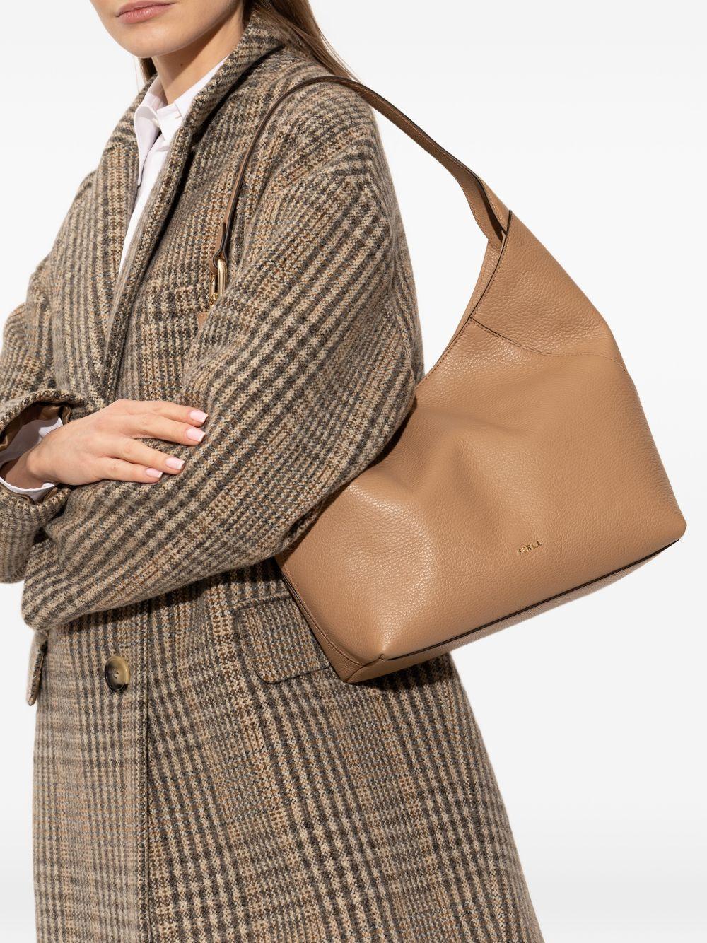 Lara M Hobo WB01900HSF000 YU500 DESERTO FURLA