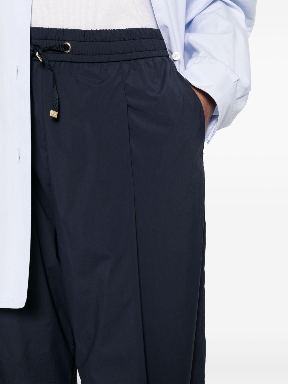 Pantaloni in Light Nylon Stretch PT000031D12431SZ 9201 BLUE NAVY HERNO