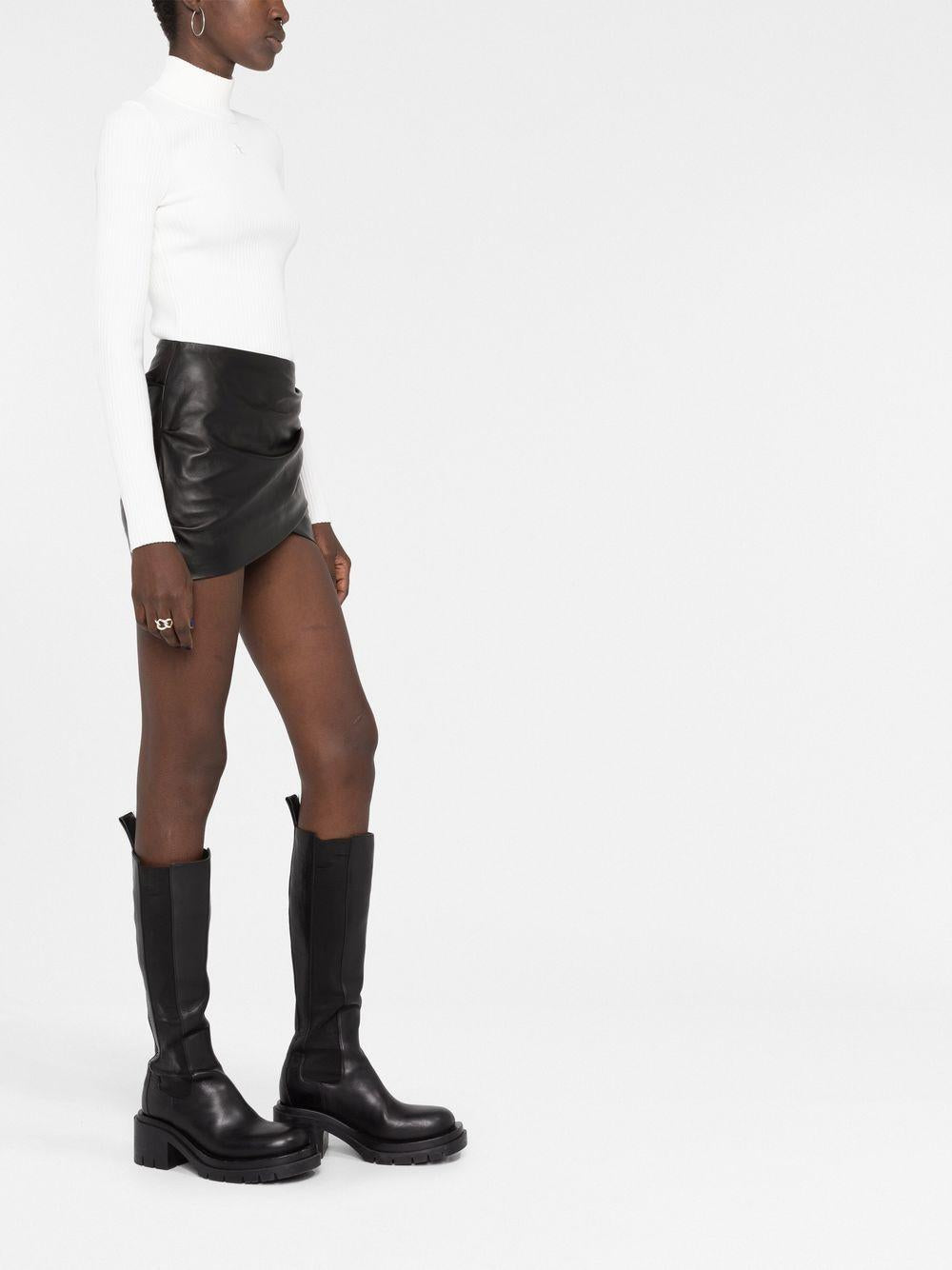 PERMPU022FI0001 0001 HERITAGE WHITE COURREGES