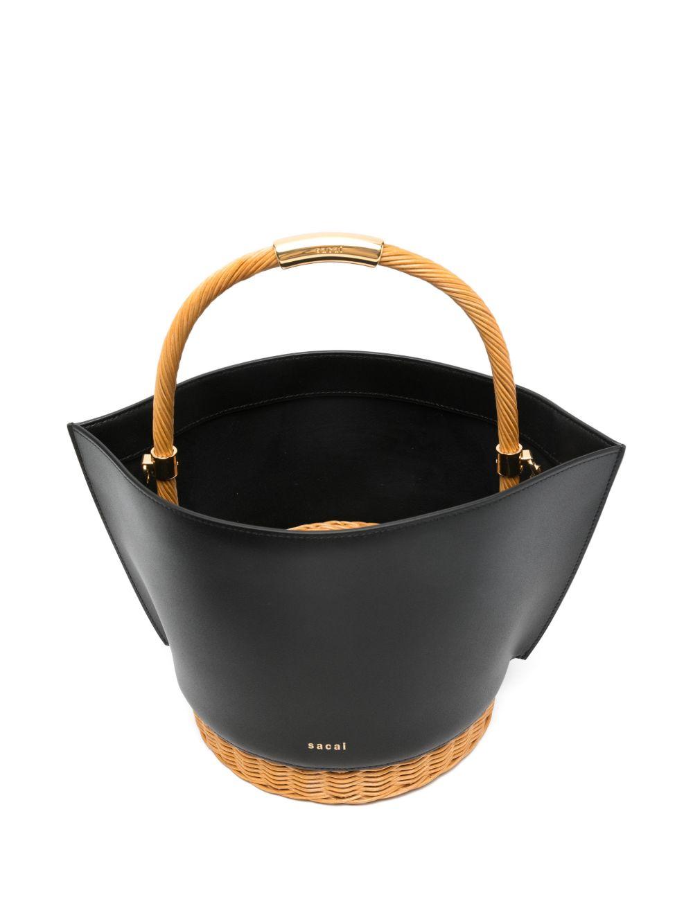 Leather x rattan medium basket S15201 001 BLACK SACAI