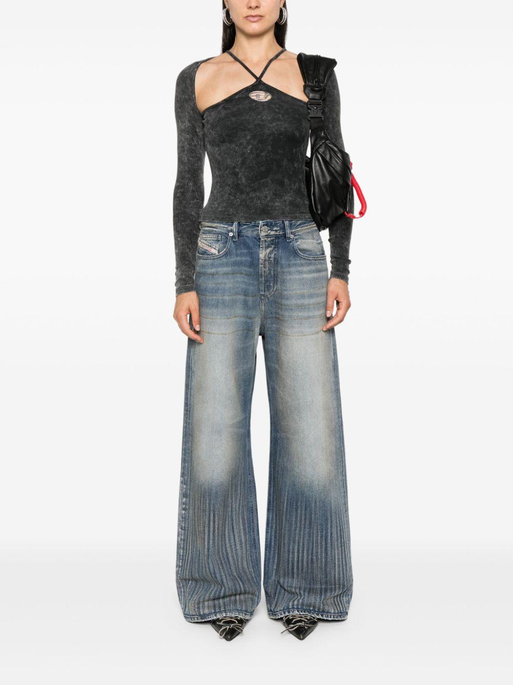 A144240KHAS 900 BLACK DIESEL