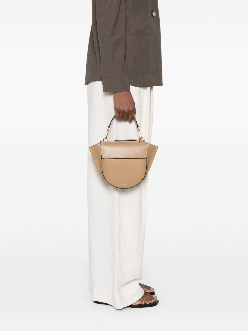 000025 1296 GINGERBREAD WANDLER