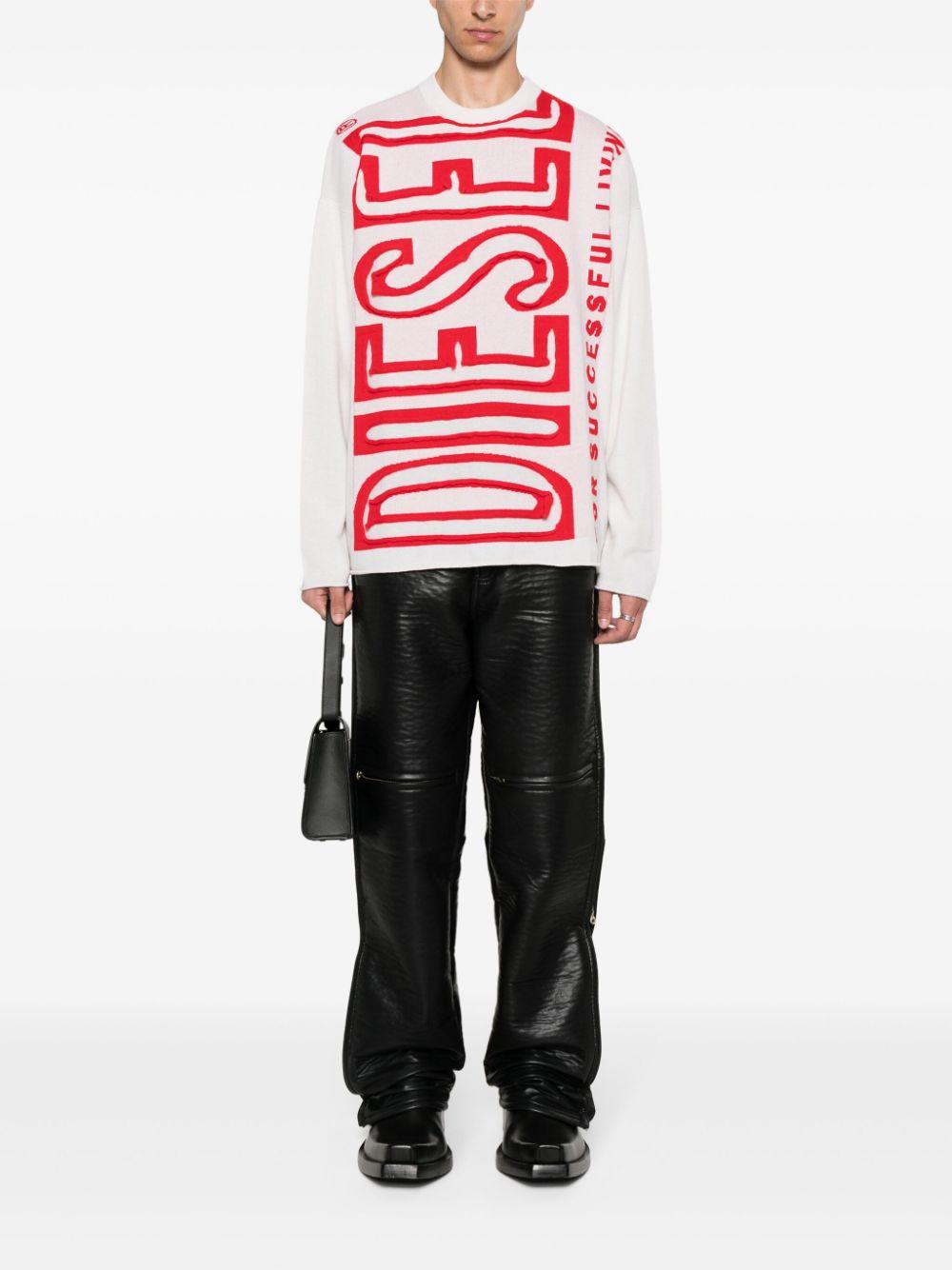 A124470BNBD 129A WHITE DIESEL