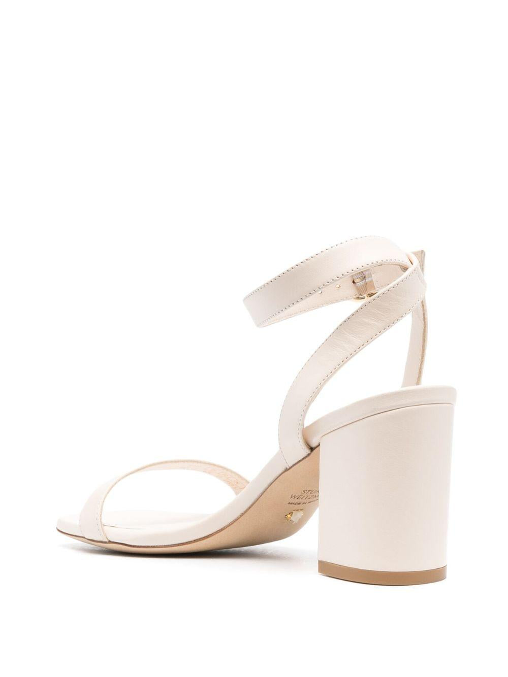 SE127 SEASHELL STUART WEITZMAN
