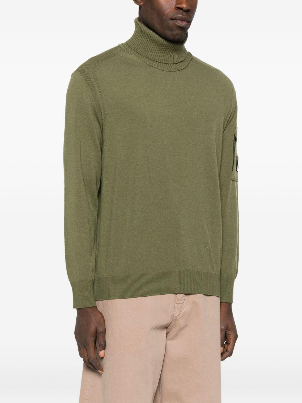 Extrafine Merino Wool Turtleneck Sweater 19CMKN035A005528A 652 CAPERS CP COMPANY