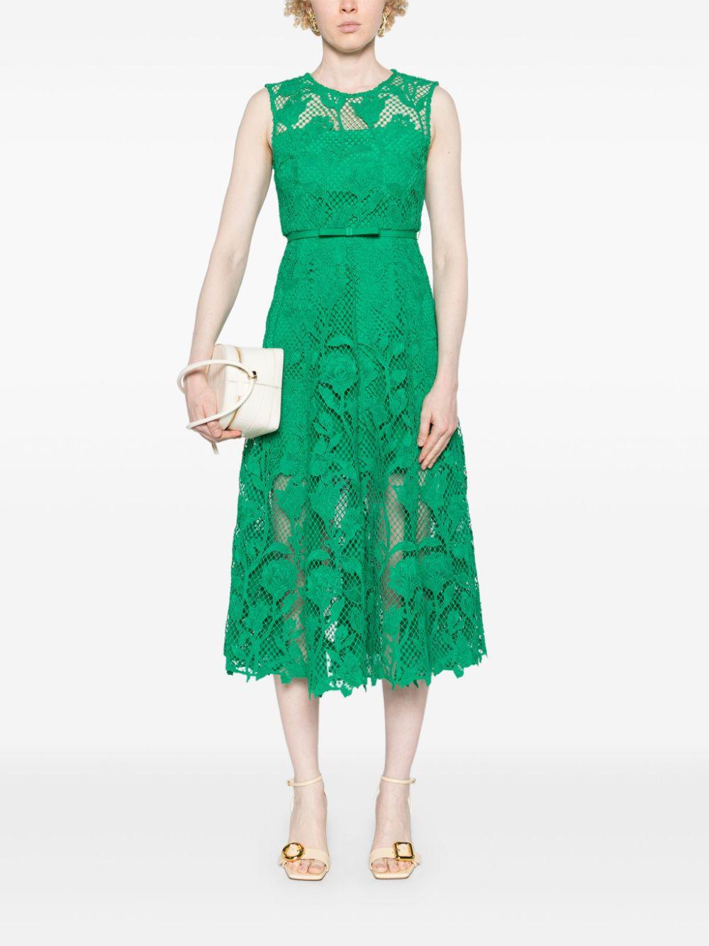 PF24011MAG GREEN SELF-PORTRAIT