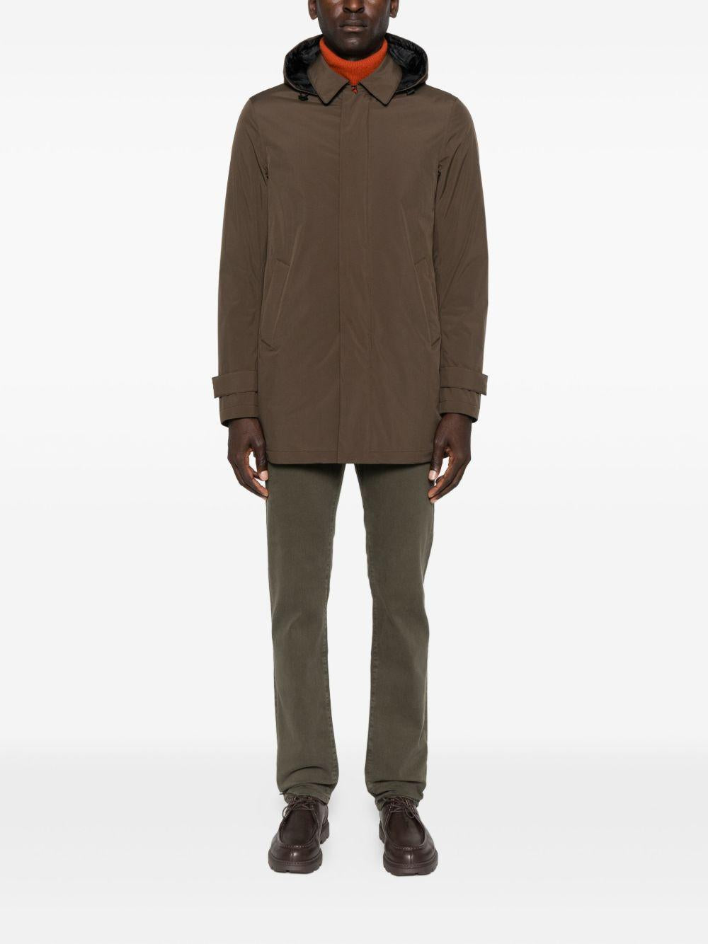 PI001242U12840 7400 VERDE HERNO