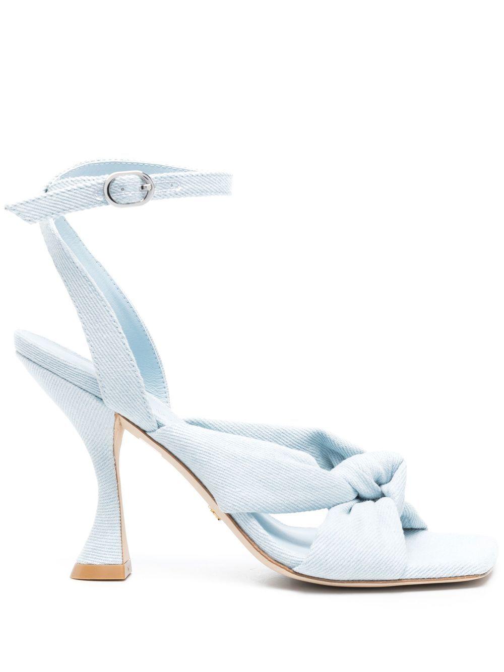 SD879 LIGHT STUART WEITZMAN