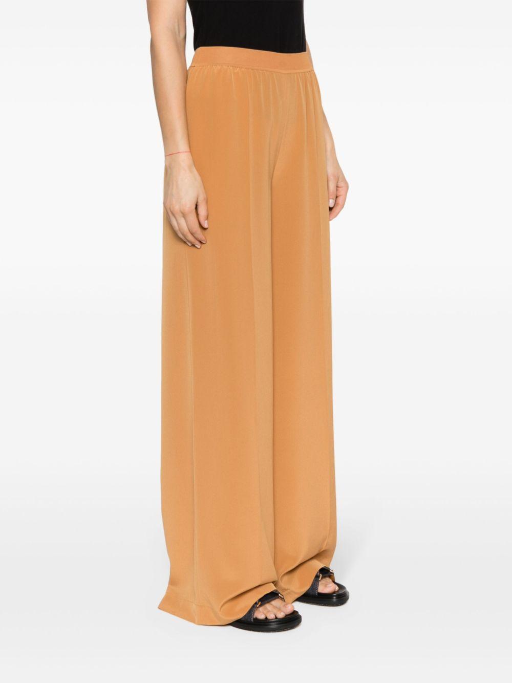 JF008188 0214 CLAY JOSEPH