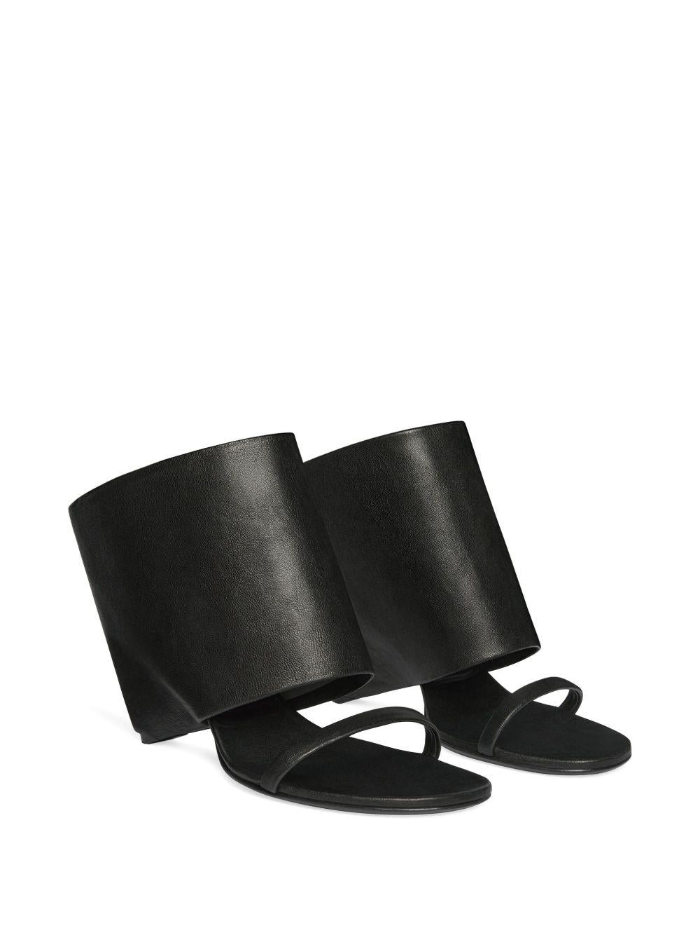 Oblique Wedged Leather Mules 225SSD037AG0030 9999 BLACK COURREGES