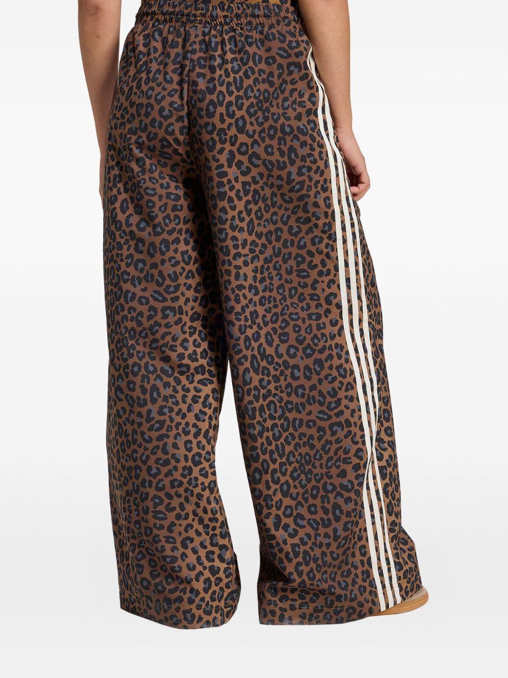 JW7302 LEOPARD ADIDAS ORIGINALS