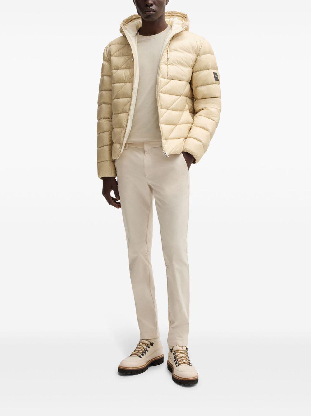 50501097 131 OPEN WHITE BOSS