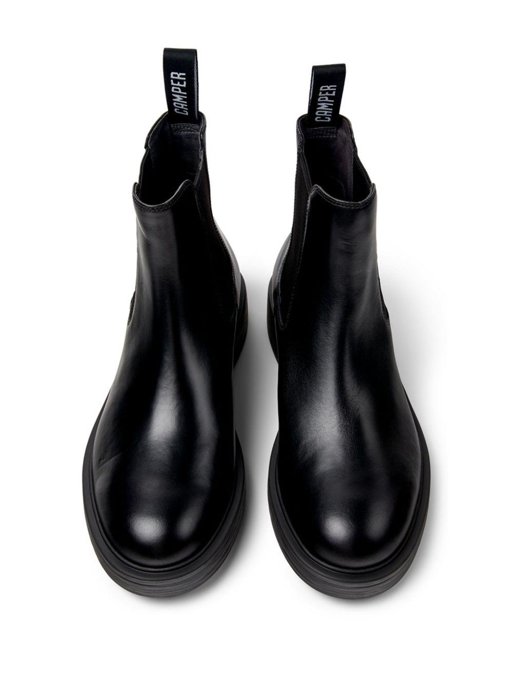 K300492 001 BLACK CAMPER