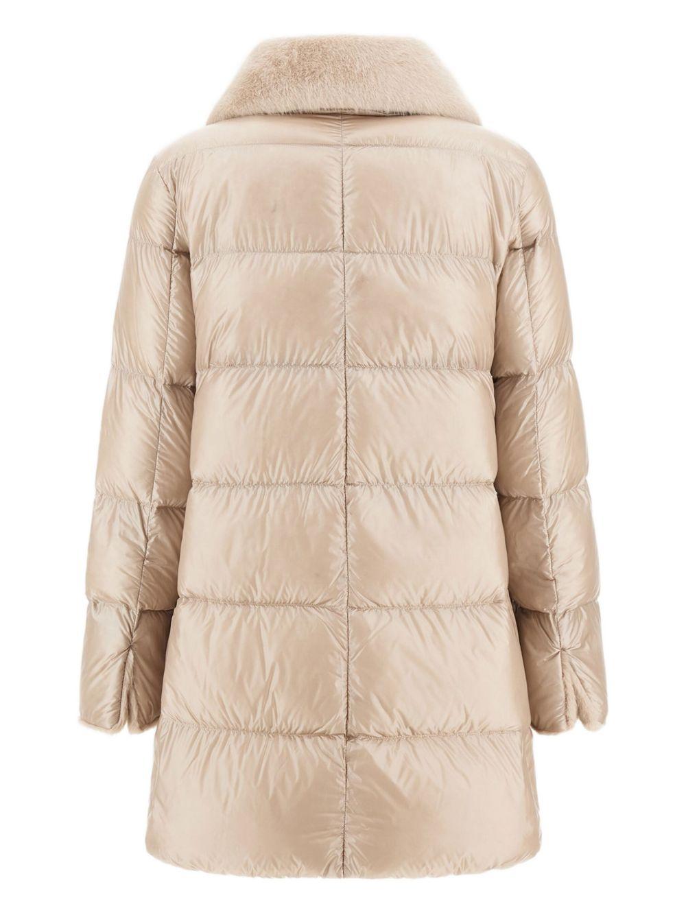 PI002140D12017Z 1985 CHANTILLY HERNO