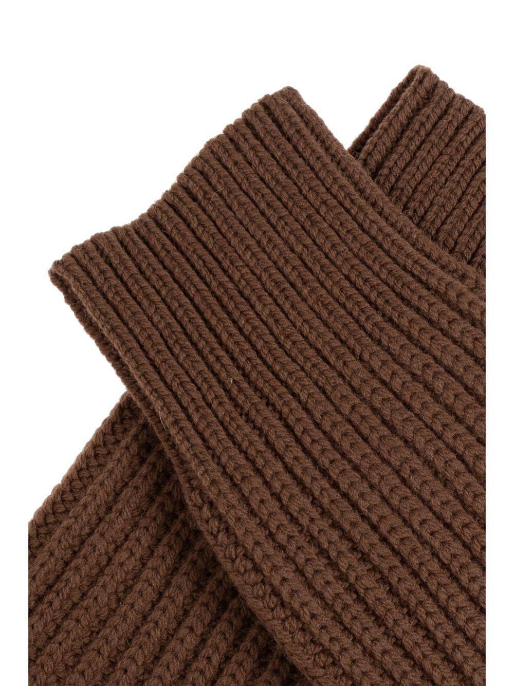 MONTOYA9706 703 BROWN DRIES VAN NOTEN