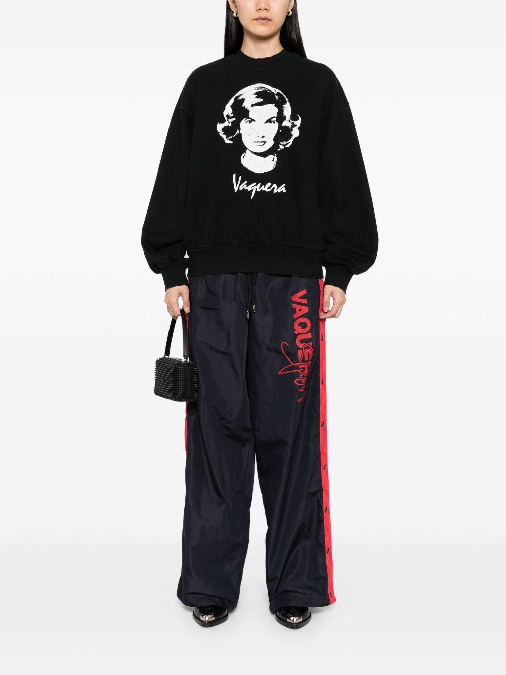 VAQ09P007 1 BLACK RED VAQUERA