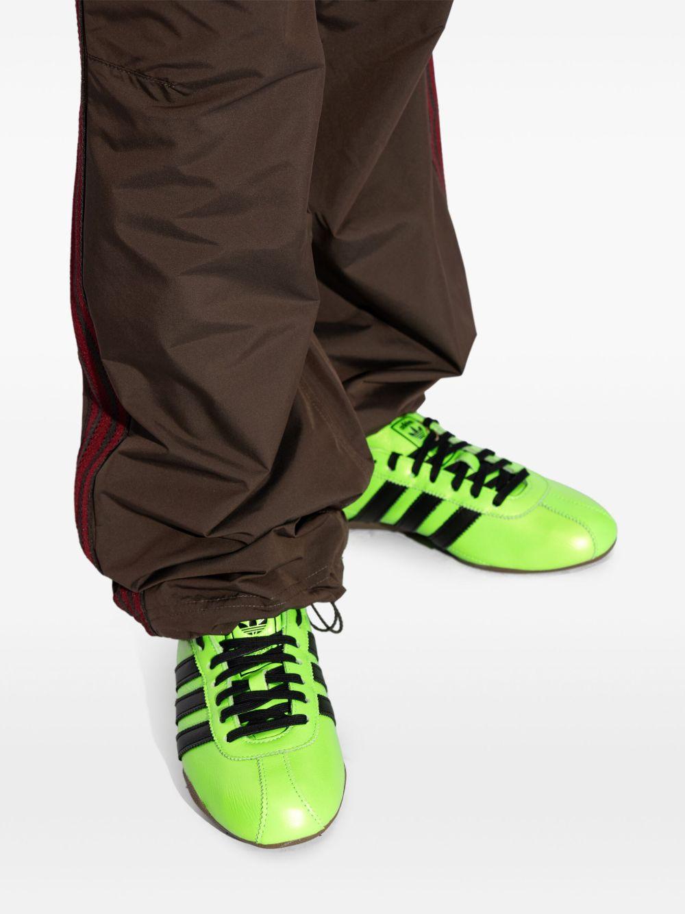 Tokyo Sneakers JQ2155 GREEN ACID ADIDAS ORIGINALS