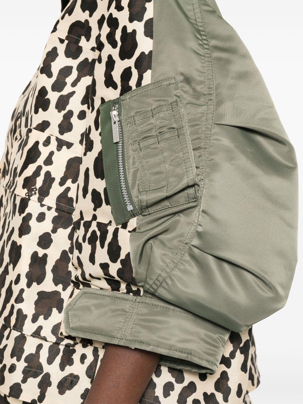 2507898 063 ECRU X KHAKI SACAI