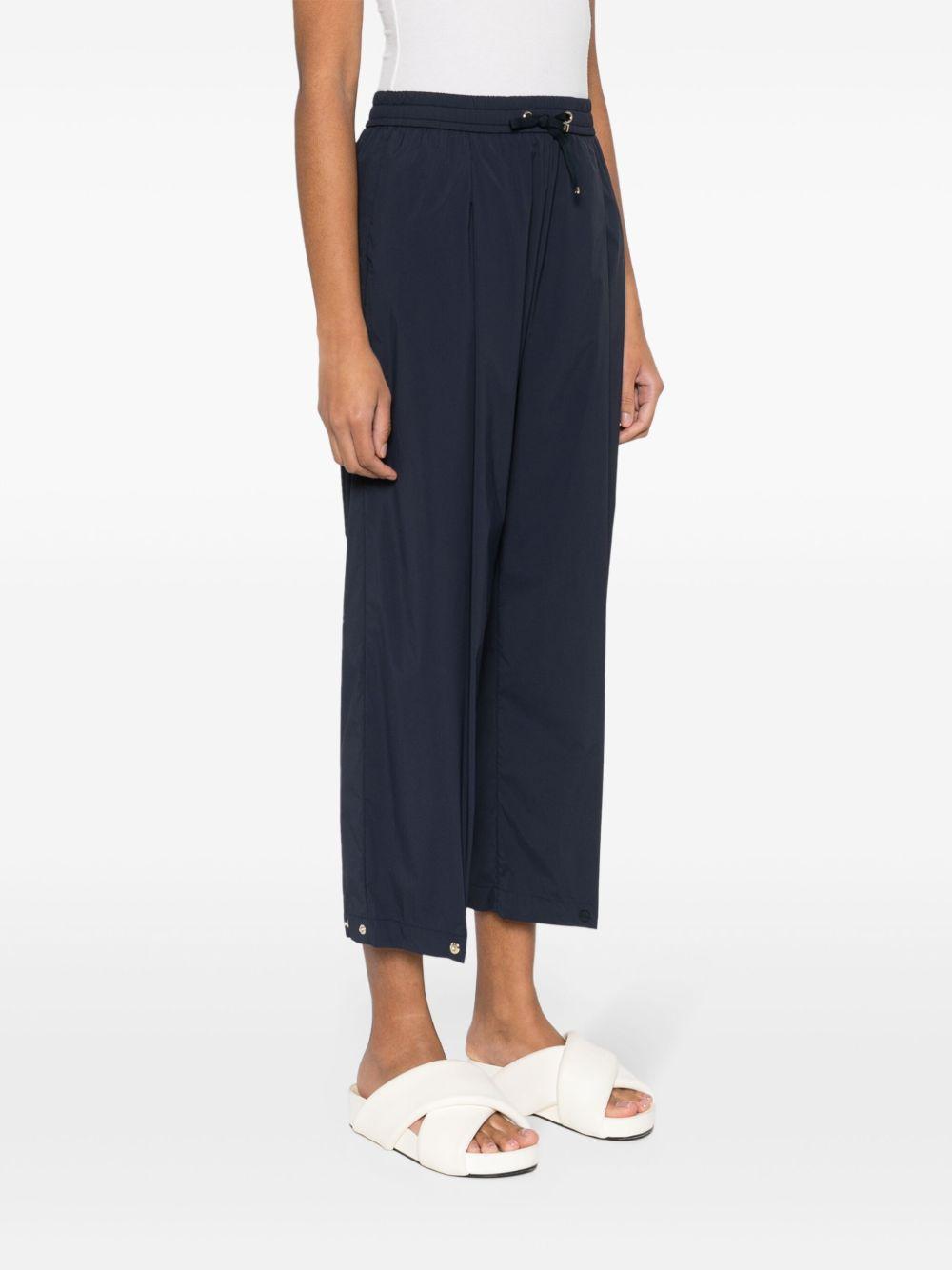 Pantaloni in Light Nylon Stretch PT000031D12431SZ 9201 BLUE NAVY HERNO