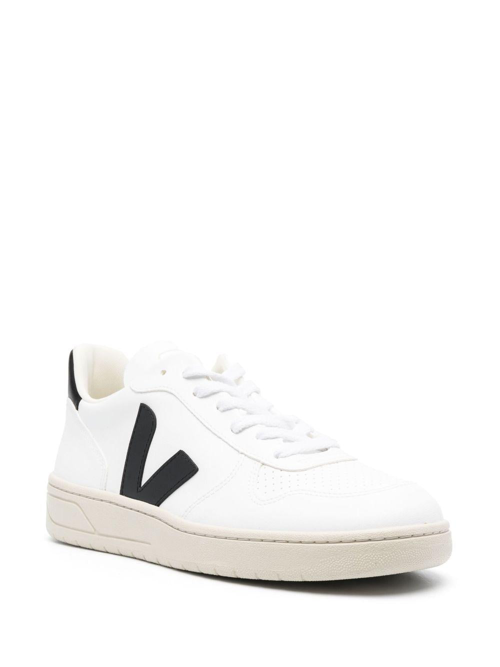 VX0702901 WHITE BLACK VEJA