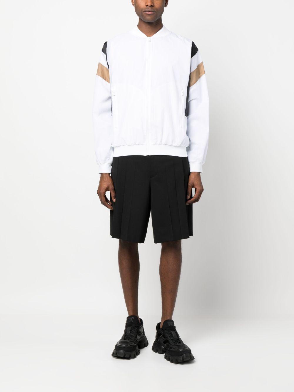 50488335 100 WHITE BOSS