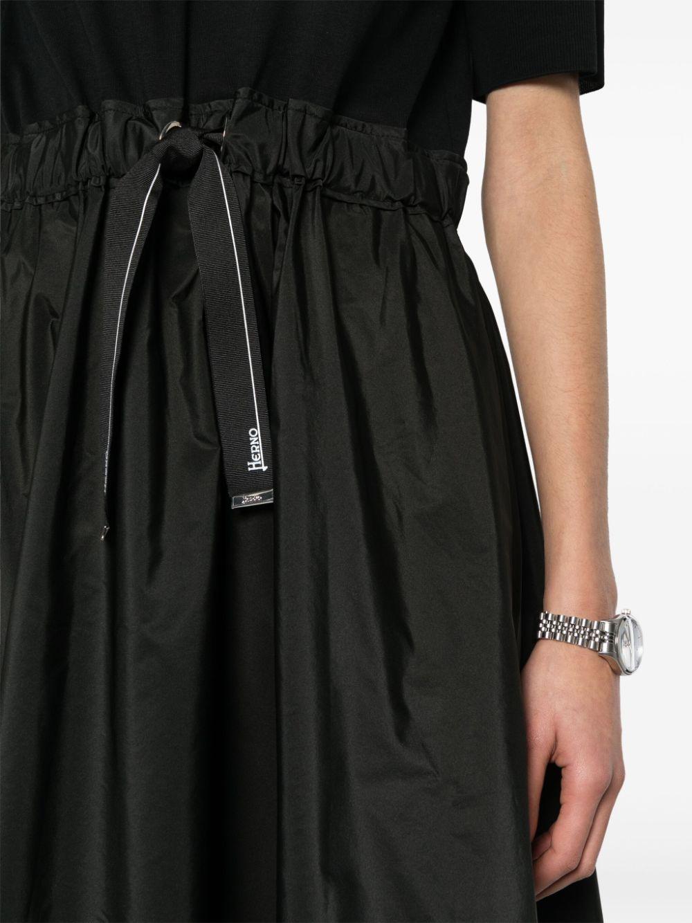 AB000005D52056 9300 BLACK HERNO