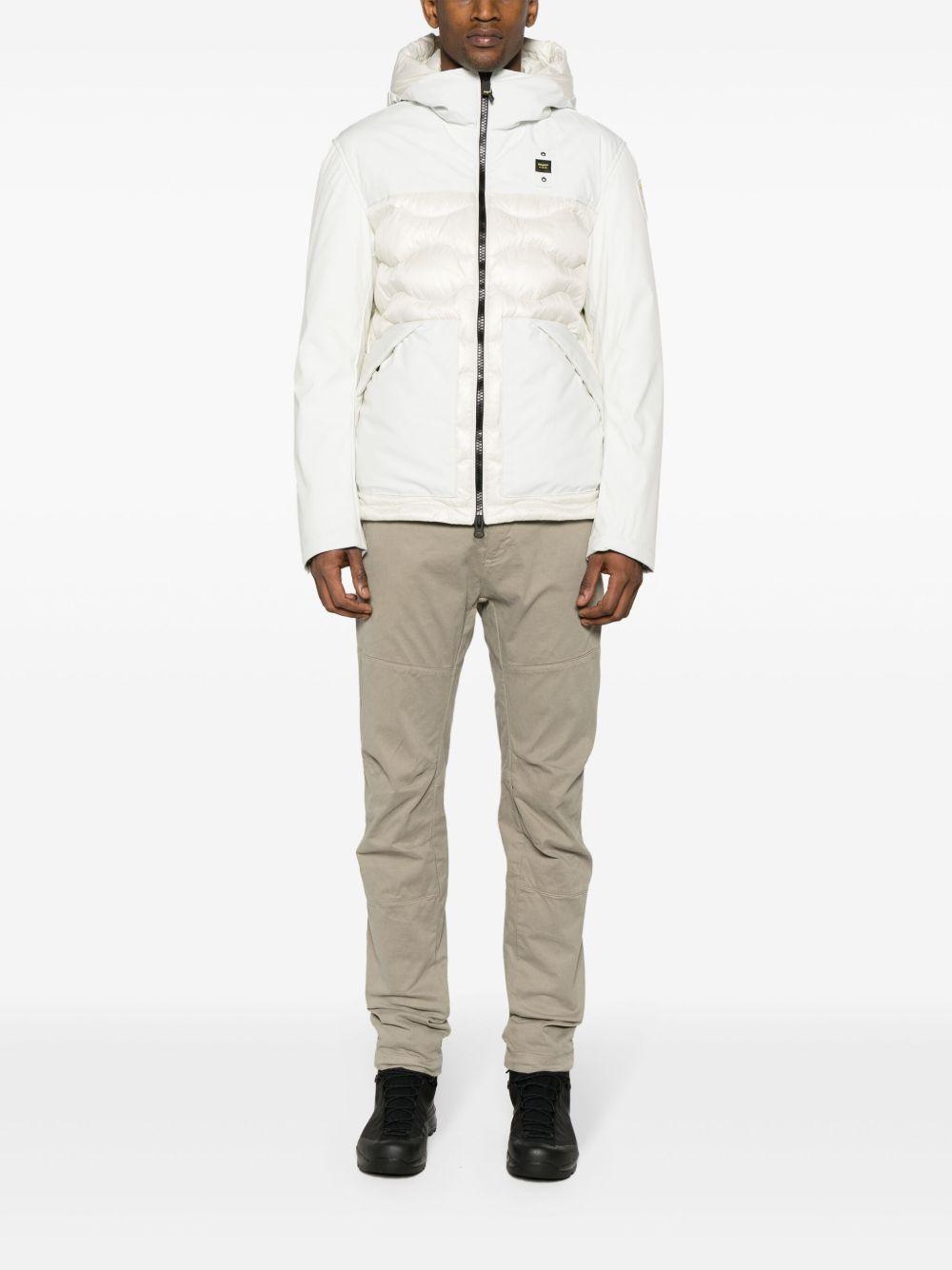 23WBLUC08404006355 112 BLAUER