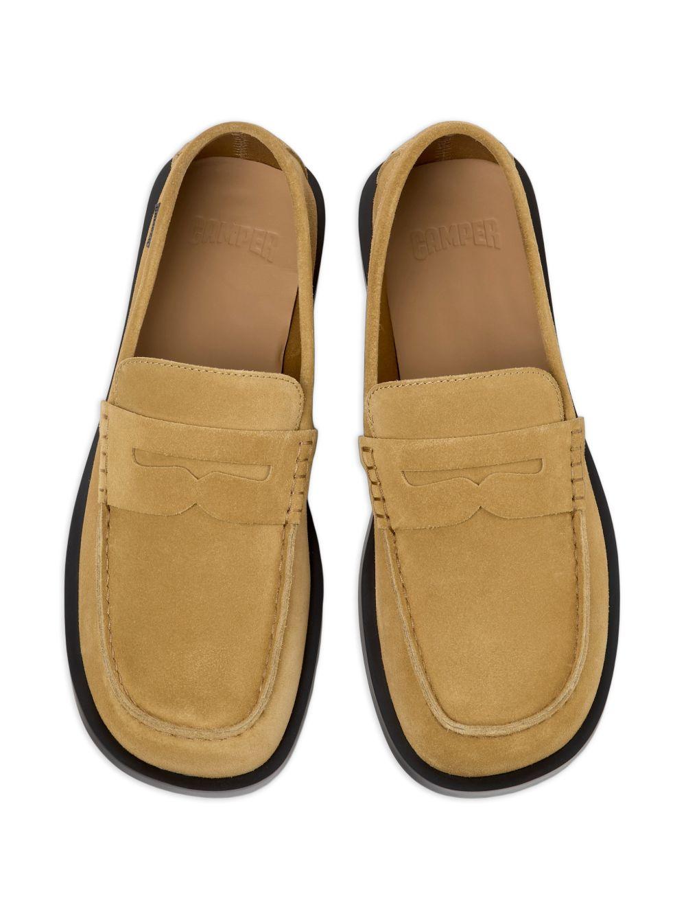 Camper - Don K101014 003 OAT CAMPER