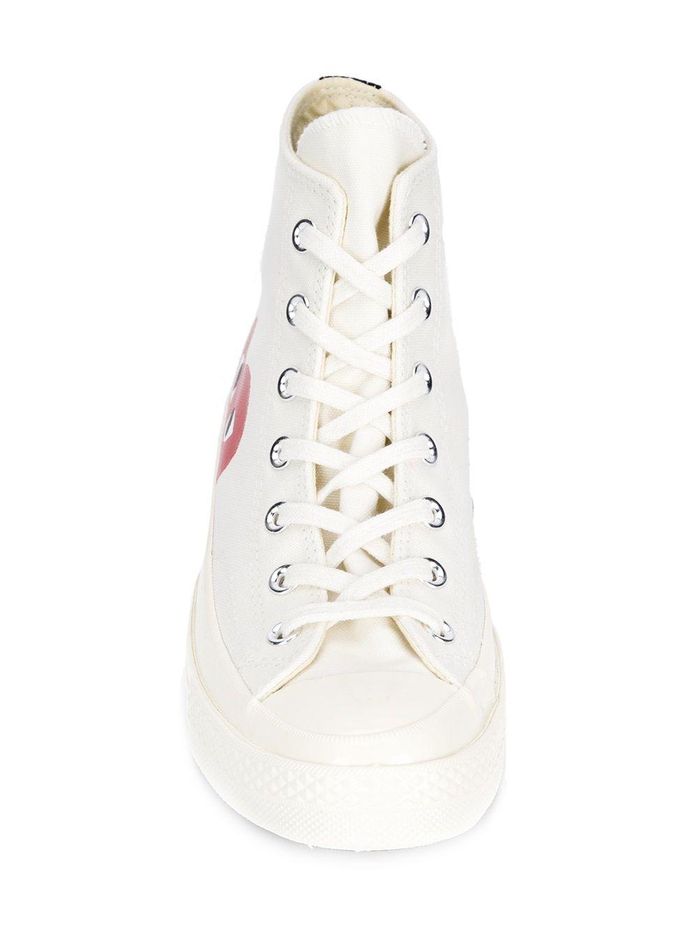 P1K112 2 BEIGE COMME DES GARCONS PLAY X CONVERSE