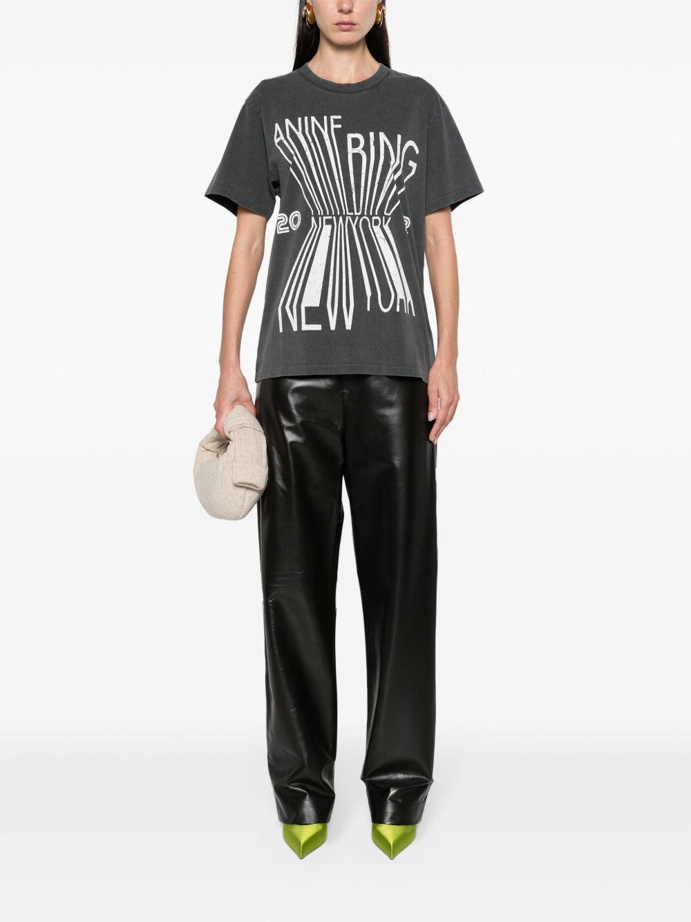 A082198000 BLACK ANINE BING